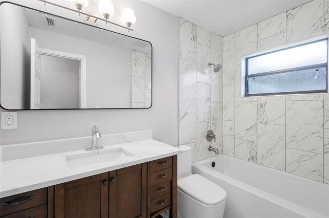 10140 BRIDLEWOOD AVENUE, Orlando, FL 32825