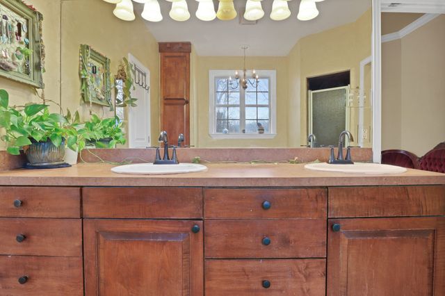 700 Cougar Road, Lipan, TX 76462
