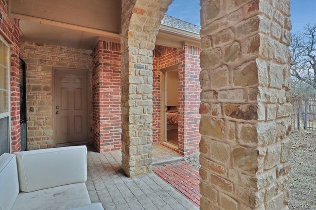 700 Cougar Road, Lipan, TX 76462