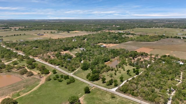 700 Cougar Road, Lipan, TX 76462