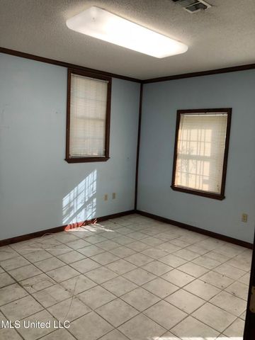 1904 22nd Avenue, Gulfport, MS 39501