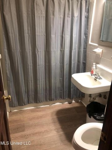 1904 22nd Avenue, Gulfport, MS 39501