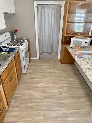 318 Miami Street, Burlington, KS 66839