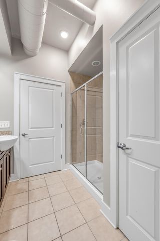 220 Cedar Street 204, Lexington, KY 40508