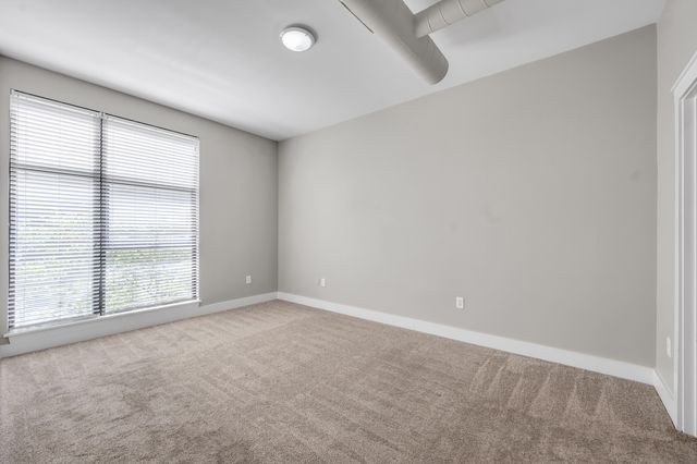 220 Cedar Street 204, Lexington, KY 40508