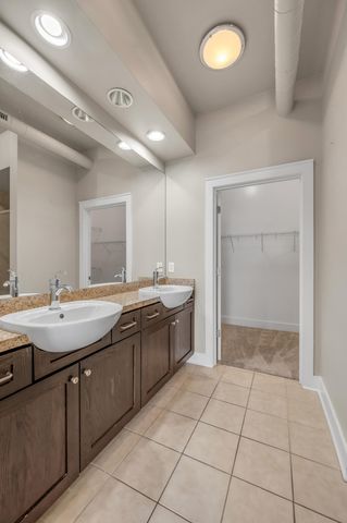 220 Cedar Street 204, Lexington, KY 40508