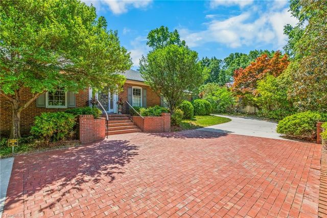 1414 Trafalgar Drive, High Point, NC 27262