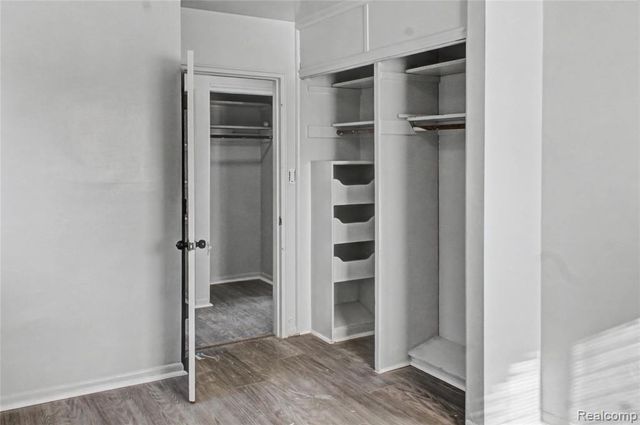 15100 Tireman Street, Detroit, MI 48228