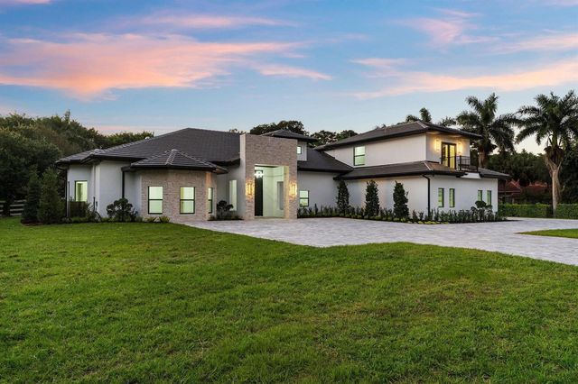 6451 Rodeo Drive, Southwest Ranches, FL 33330