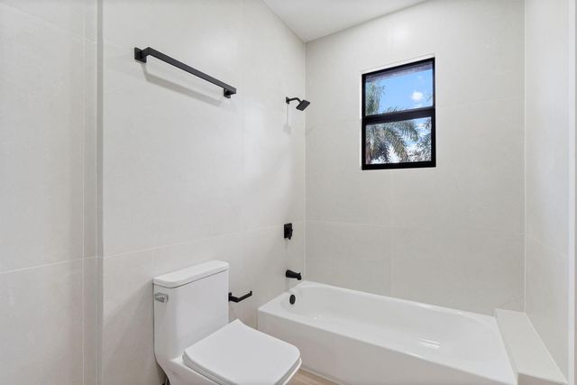 6451 Rodeo Drive, Southwest Ranches, FL 33330