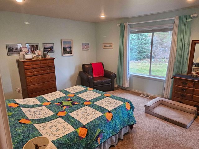 3408 W EXCELL Ln, Spokane, WA 99208