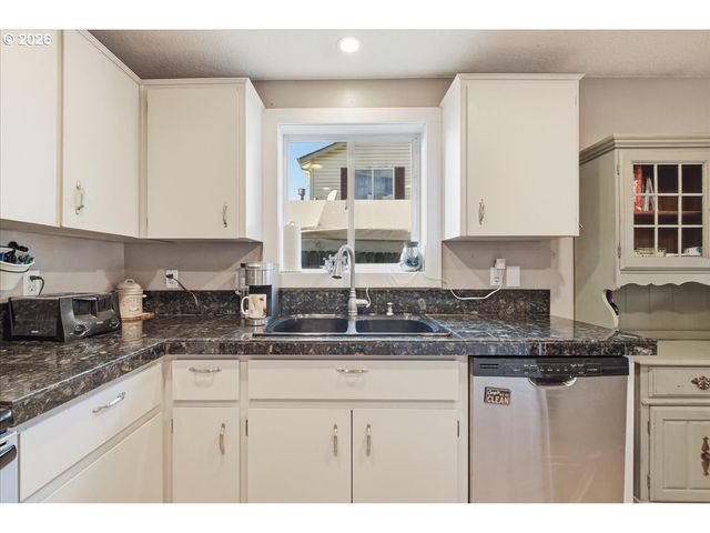 506 Se 5TH St, Battle Ground, WA 98604