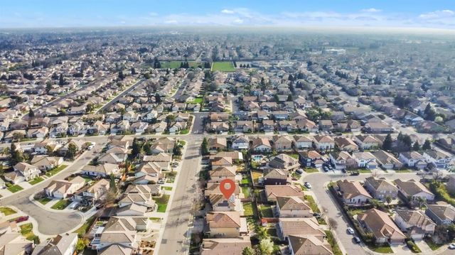 4716 Noriker Dr, Elk Grove, CA 95757