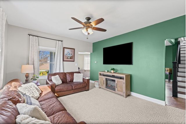 1198 N 1900 East Road, Milford, IL 60953