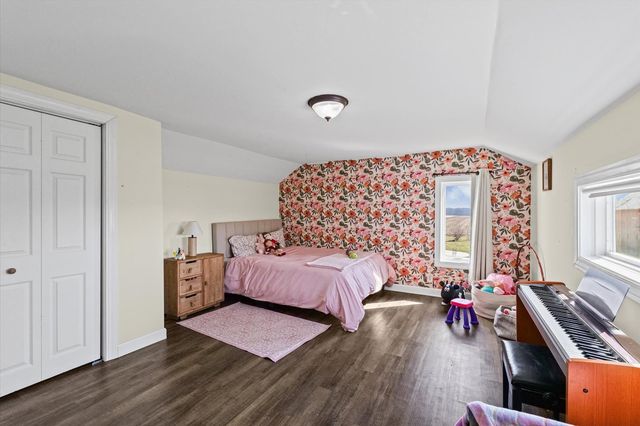 1198 N 1900 East Road, Milford, IL 60953