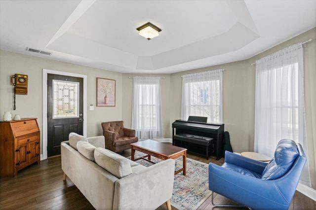 1198 N 1900 East Road, Milford, IL 60953