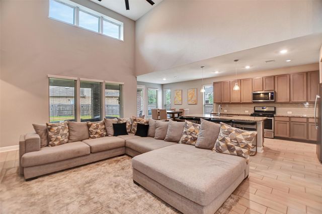 13219 Bellwick Arbor Trace, Houston, TX 77044