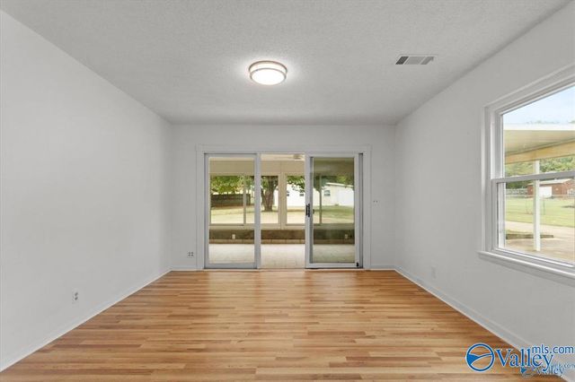 8565 Curtis Road, Athens, AL 35614