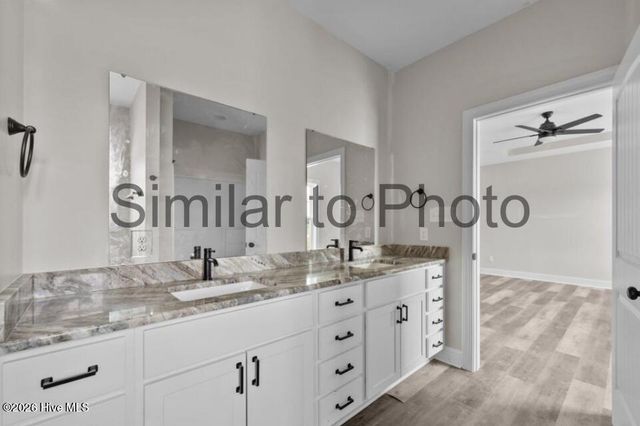 2885 Catherine Lake Road, Richlands, NC 28574