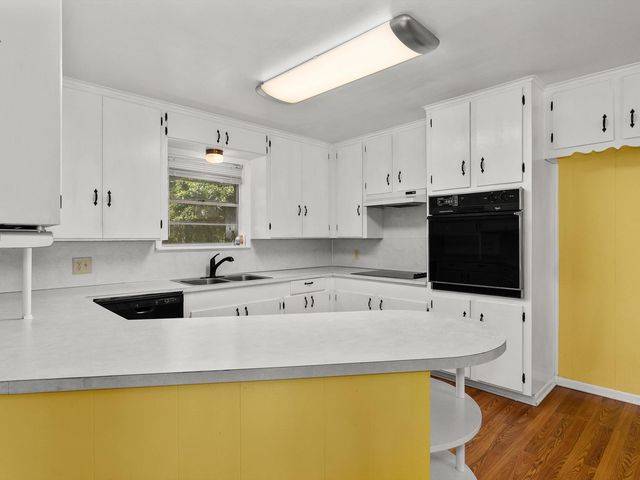 306 W Harrison, Mount Enterprise, TX 75681