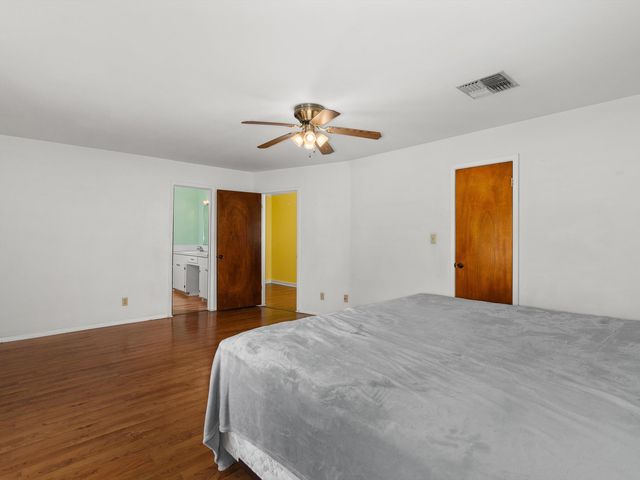 306 W Harrison, Mount Enterprise, TX 75681