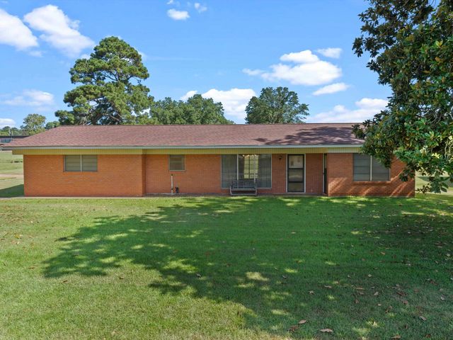 306 W Harrison, Mount Enterprise, TX 75681
