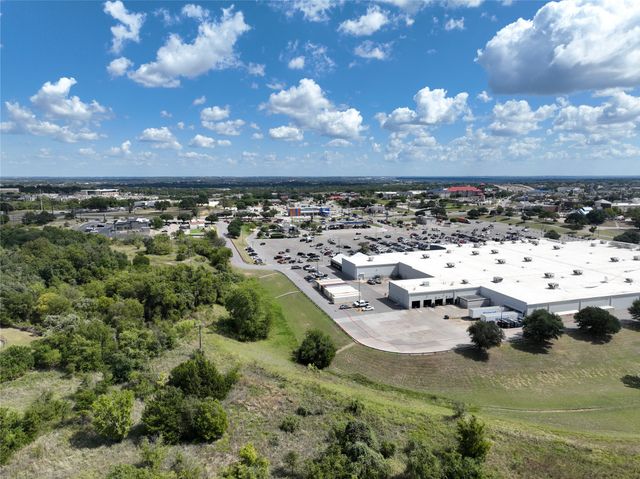 1945 Tin Top Road, Weatherford, TX 76086