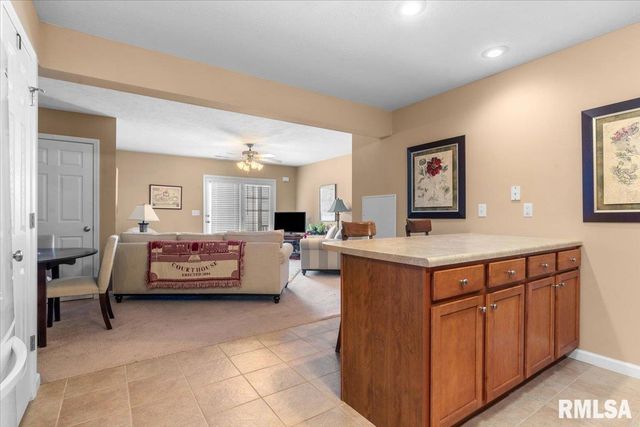 1767 Bilbridge Drive, Chatham, IL 62629