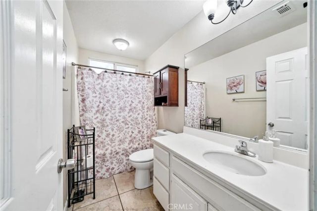 477 La Boca Street, San Jacinto, CA 92582