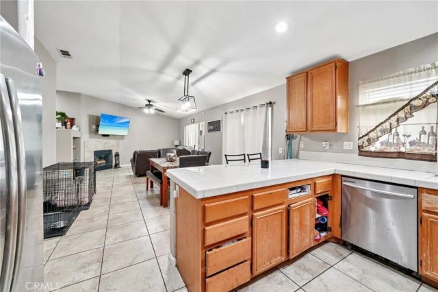 477 La Boca Street, San Jacinto, CA 92582