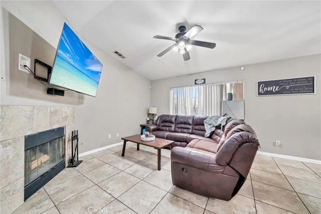 477 La Boca Street, San Jacinto, CA 92582