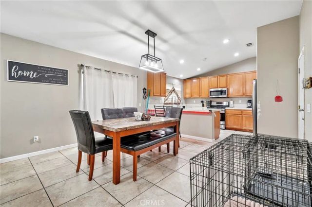 477 La Boca Street, San Jacinto, CA 92582