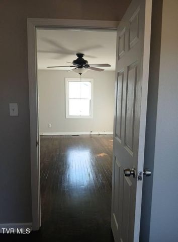 136 Beaver Street 1, Bristol, VA 24201