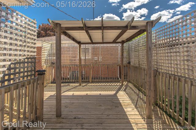 15204 Horger Avenue, Allen Park, MI 48101