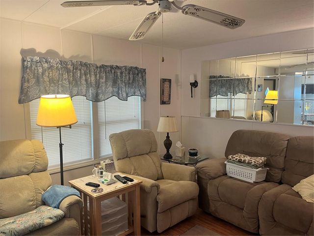 5316 53RD AVENUE E M4, Bradenton, FL 34203