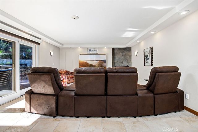 1021 Partridge Court, San Marcos, CA 92078