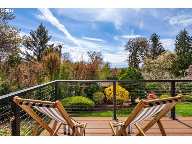 8110 Sw VALLEY VIEW Dr, Portland, OR 97225