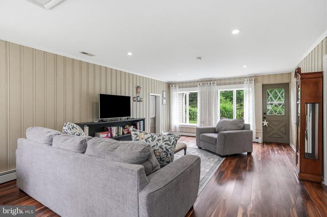 1405 ORCHARD LN, Cherry Hill, NJ 08002