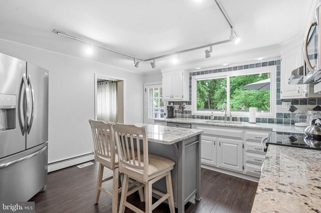 1405 ORCHARD LN, Cherry Hill, NJ 08002