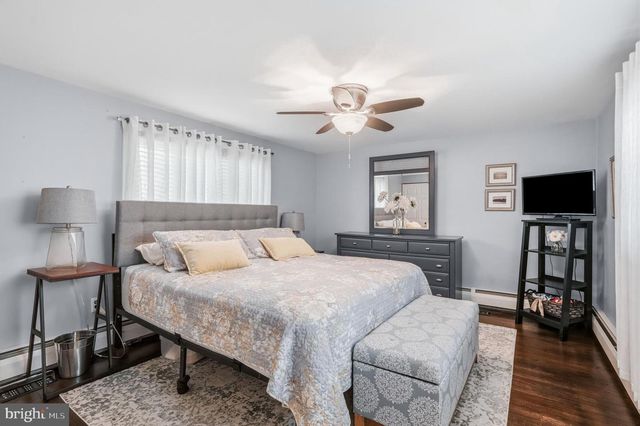 1405 ORCHARD LN, Cherry Hill, NJ 08002