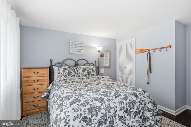 1405 ORCHARD LN, Cherry Hill, NJ 08002