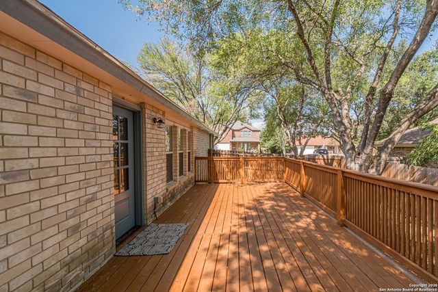 1947 Queen Victoria, New Braunfels, TX 78130