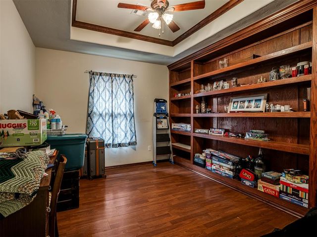 308 Tumbleweed Road, Yukon, OK 73099