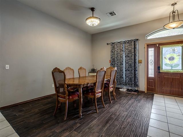 308 Tumbleweed Road, Yukon, OK 73099