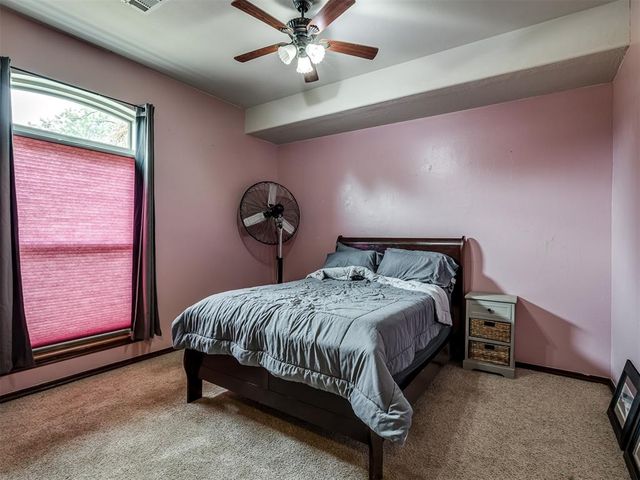 308 Tumbleweed Road, Yukon, OK 73099