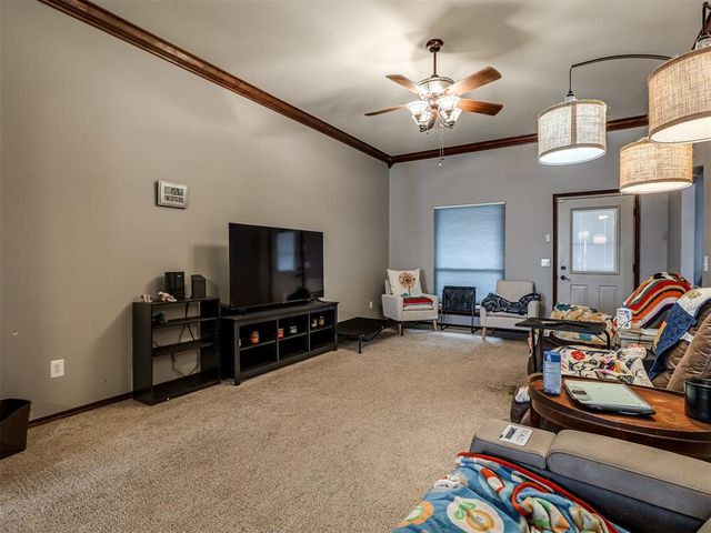 308 Tumbleweed Road, Yukon, OK 73099