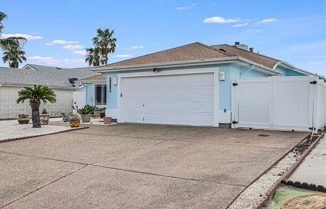 14877 Cobo De Bara, Corpus Christi, TX 78418