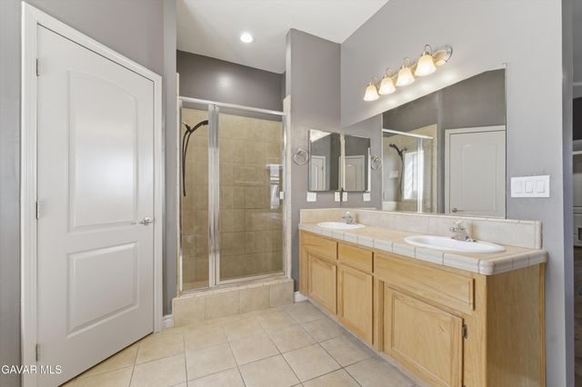 906 Mulberry Street, Tehachapi, CA 93561