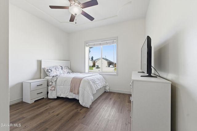 906 Mulberry Street, Tehachapi, CA 93561