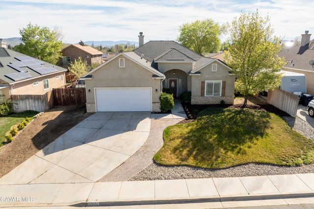 906 Mulberry Street, Tehachapi, CA 93561